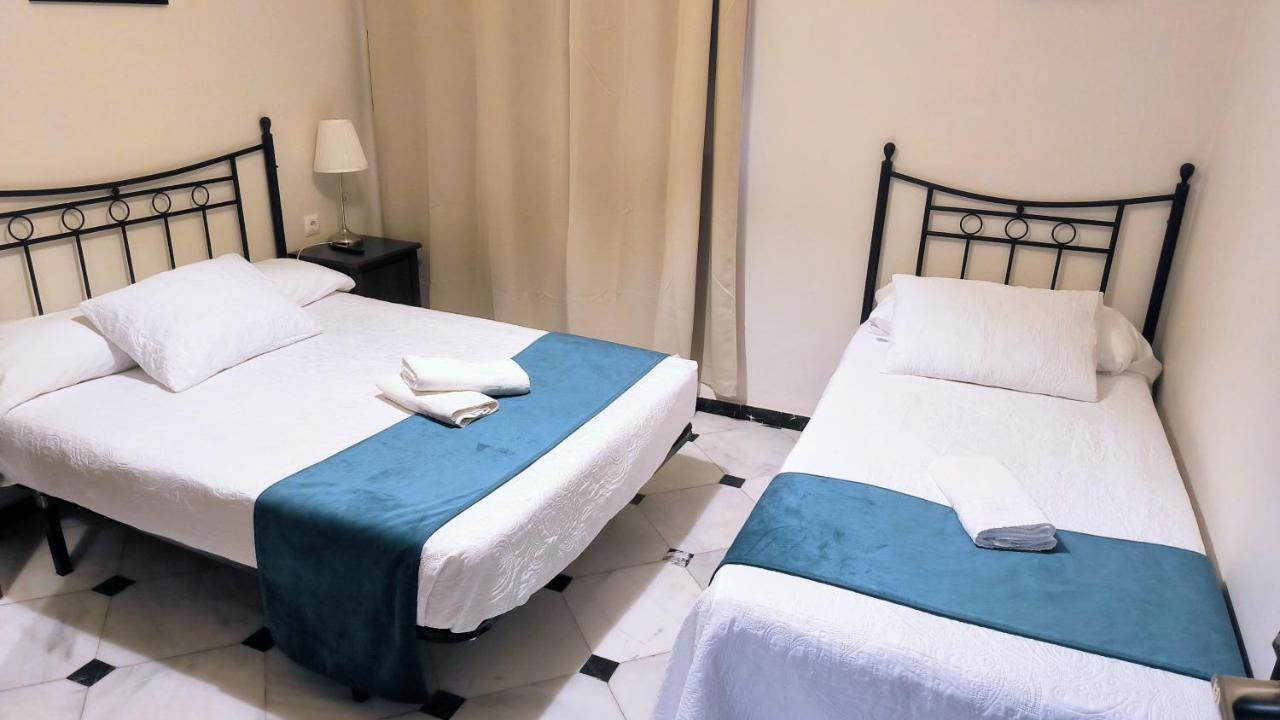 Pension Perez Montilla Sevilla Dış mekan fotoğraf