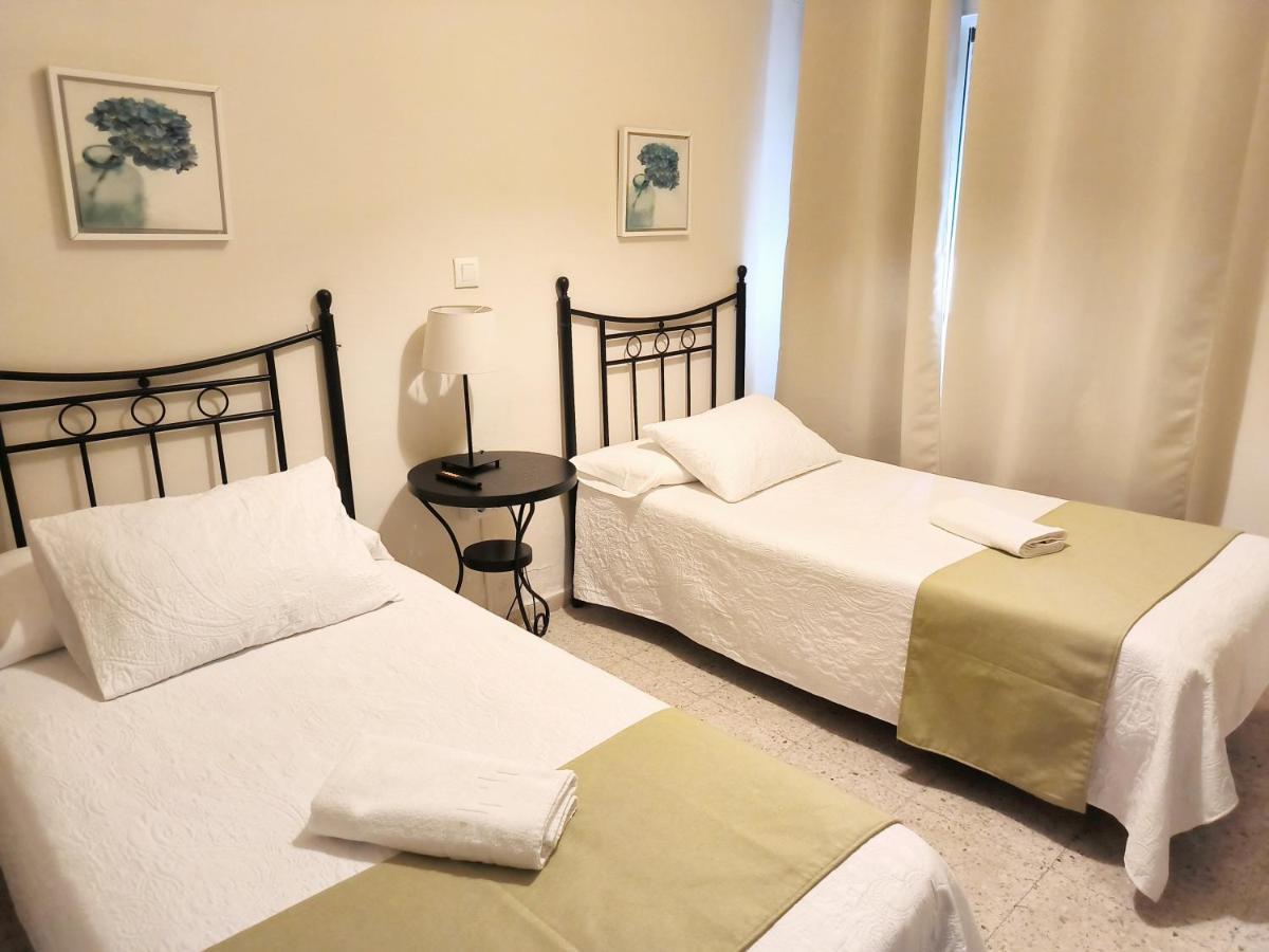 Pension Perez Montilla Sevilla Dış mekan fotoğraf