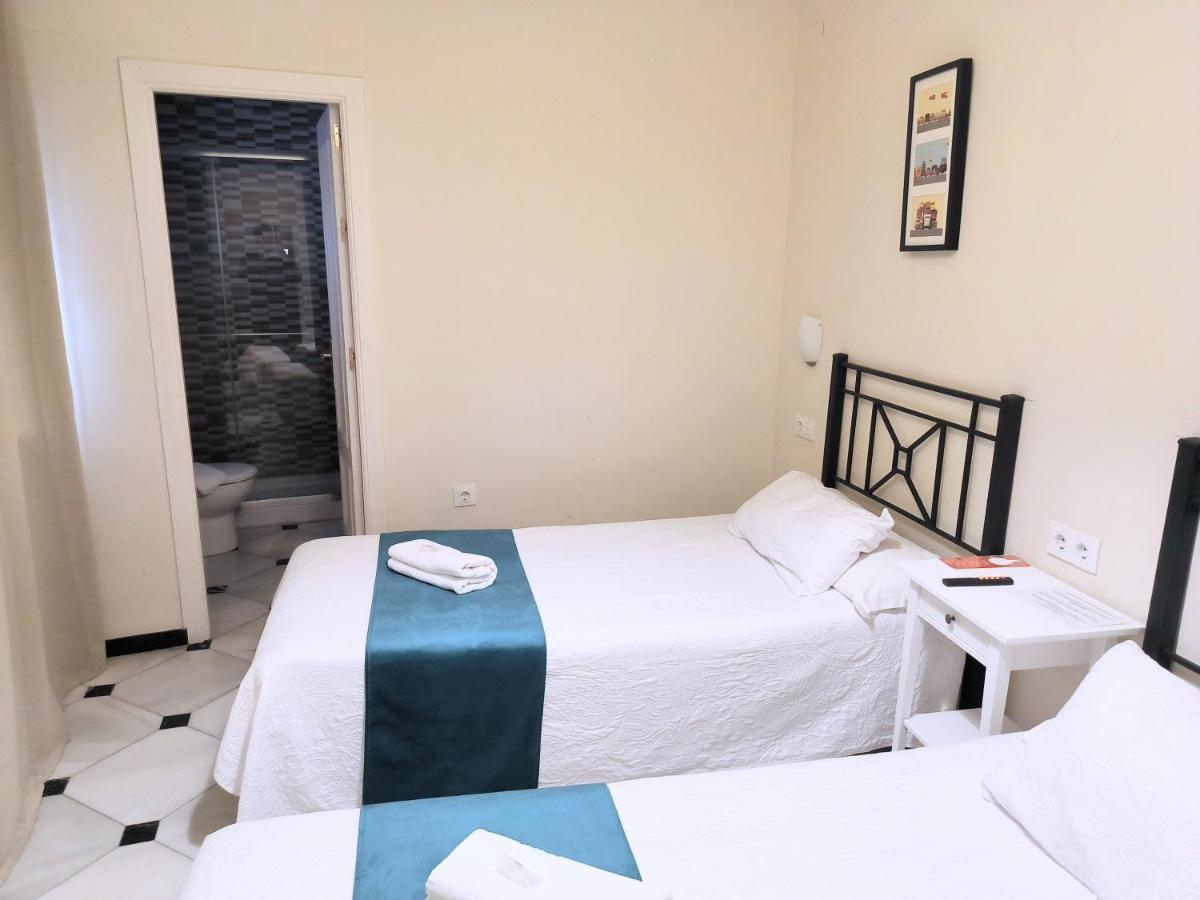 Pension Perez Montilla Sevilla Dış mekan fotoğraf
